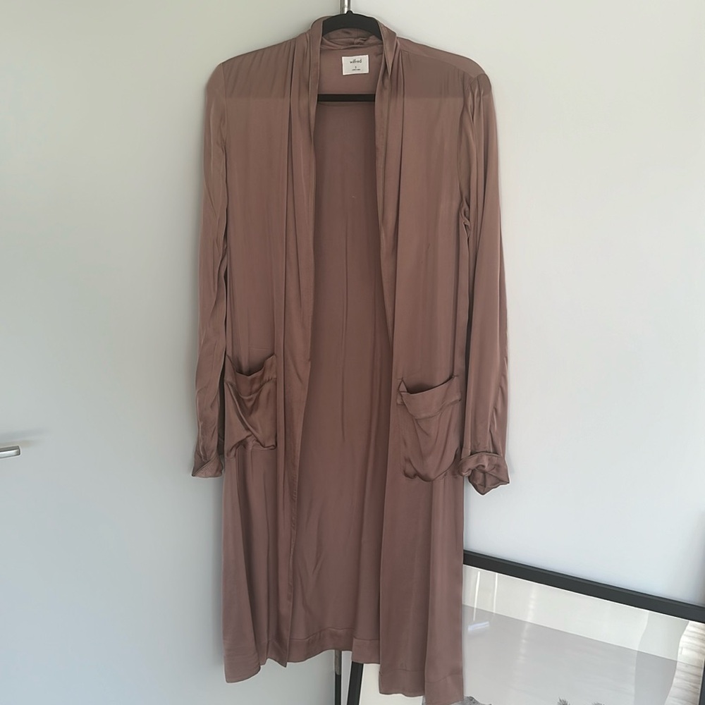 Blush pink long over coat / robe